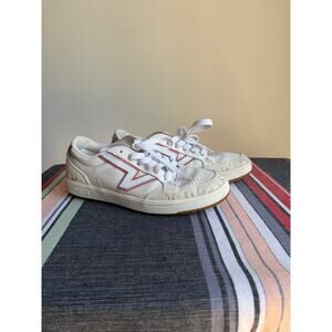 Vans Size 8 Daisy Embroidered Low Top Sneakers White Pink ComfyCush